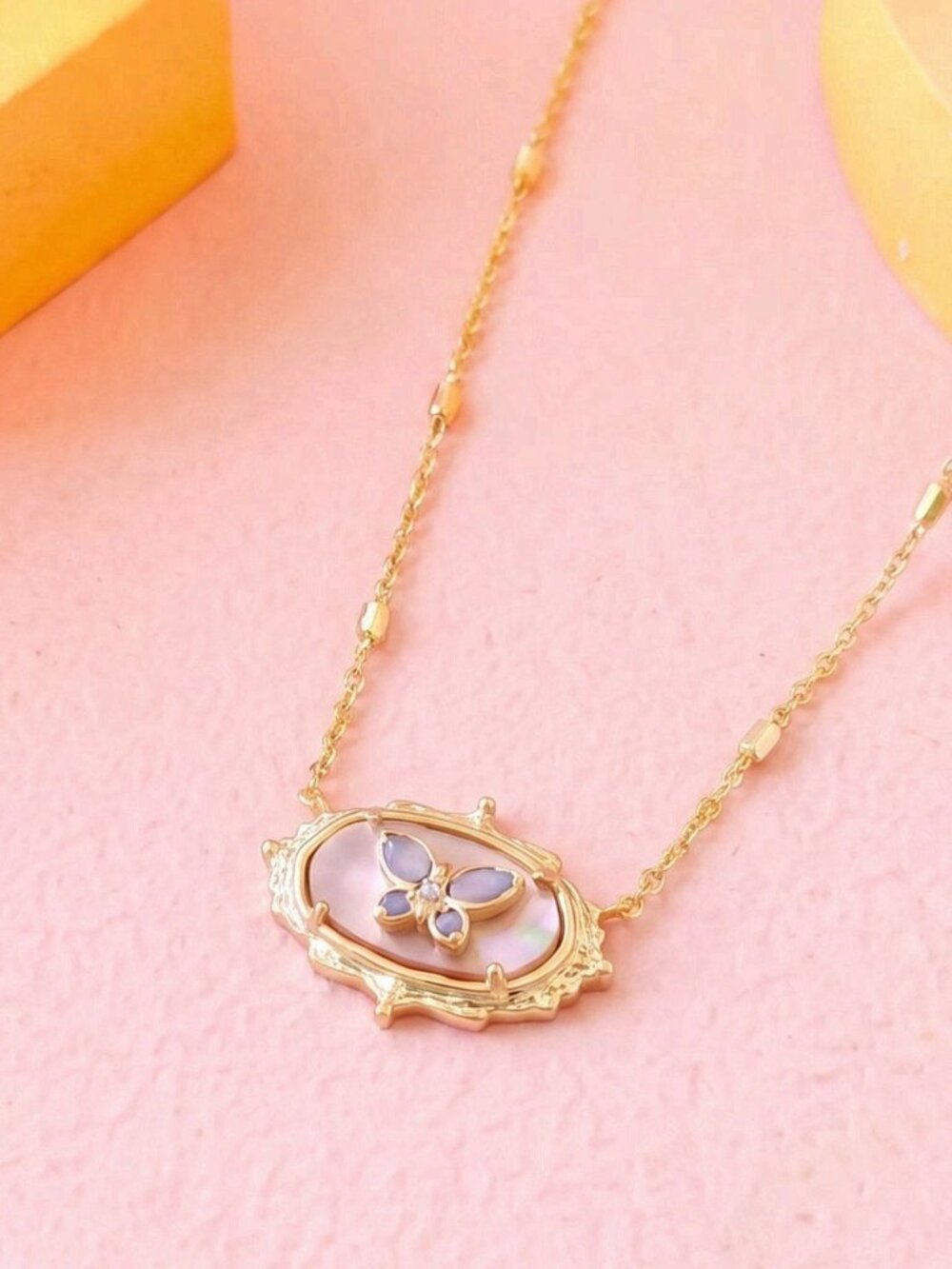 Kendra Scott - Elisa Butterfly Light Pink Abalone Gold Necklace - NEW - Picture 2 of 2